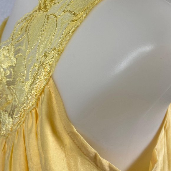 Wintersilks Yellow Country Nightgown, Medium - Picture 6 of 10